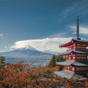 Fotobehang – Japanse pagode in de herfst, te koop in 11 maten, premium print, incl behanglijm